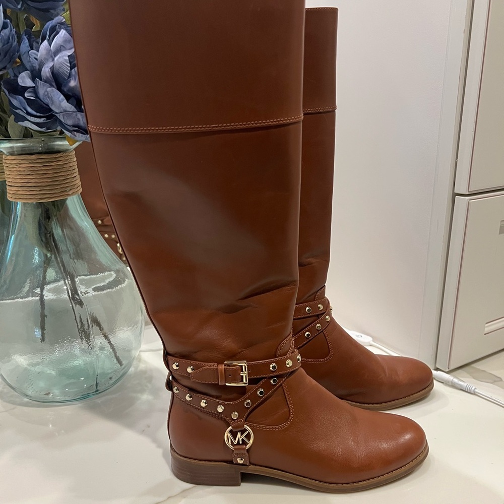 Michael Kors Tan Leather Boots with Gold Accent size 7